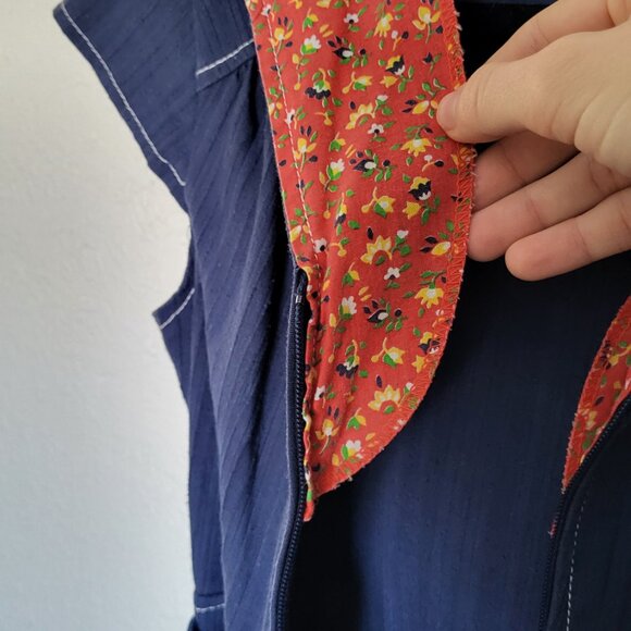 Vintage Navy Jumpsuit with Red Accents & Hood - Picture 12 of 15